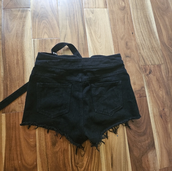 Punk Rave Shorts 25 or 26 - Picture 2 of 2